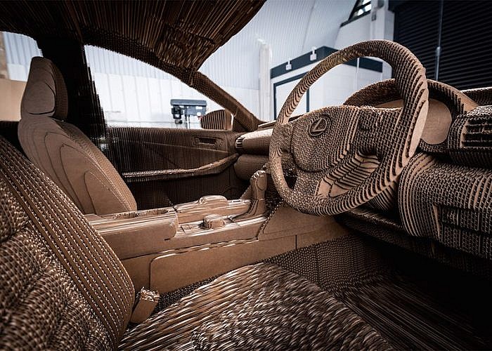 lexus-cardboard-car-4