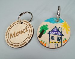Porte-clé bois personnalisé avec dessin