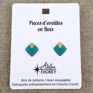 Puces en bois art déco émeraude