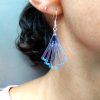 Boucle-oreille-petit-evantail-plexiglas-light-blue