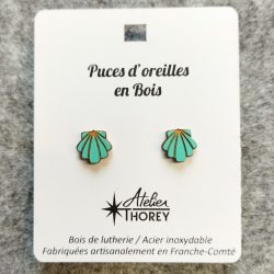 Puces oreilles bois coquillage vert d'eau